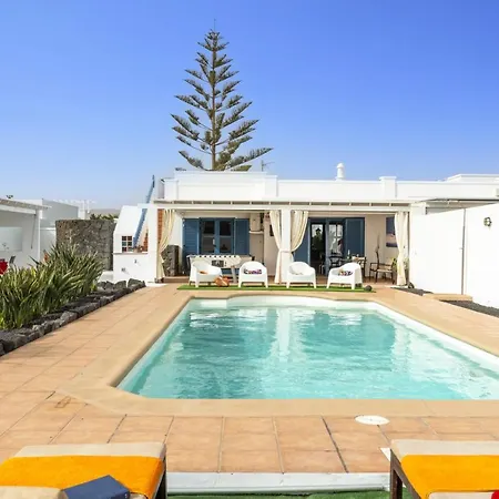 Villa Lomo Blanco