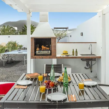 Villa Lomo Blanco Playa Blanca